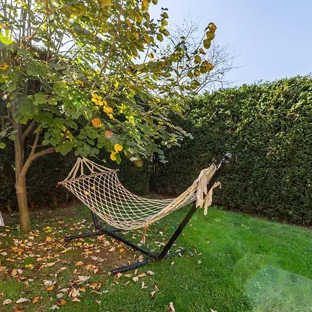 With Garden Surrounded By Nature In Sapanca Prázdninový dům Kocaeli